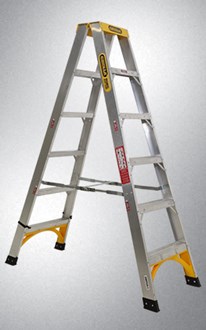GORILLA DOUBLE SIDED STEP LADDER 150KG INDUSTRIAL
